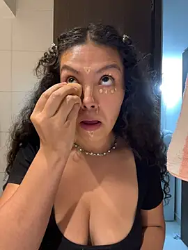 Nathcurly  online show from 02.22.25