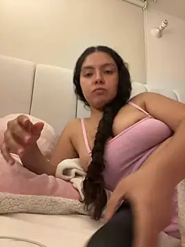 Nathcurly  online show from 10.07.25