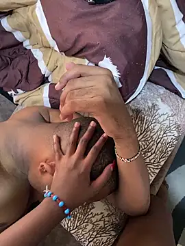 Snapshot of Sexy_barb2 chatting on 03.22.25 Sexy barb2 online show from 03.22.25