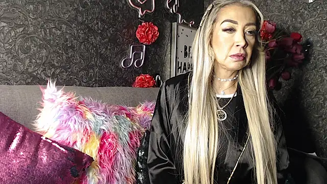 EvelinaGrey online show from 01.27.25