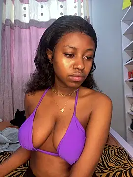 hot daily online show from 11.24.25