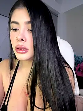 Snapshot of misslollipop04 chatting on 10.21.25 misslollipop04 online show from 10.21.25