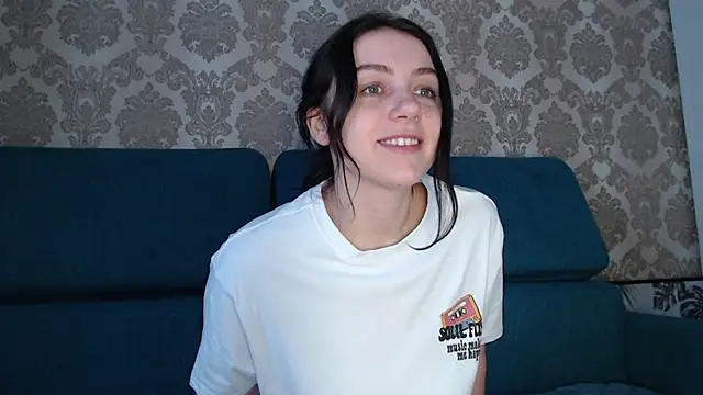 Louise Lavender online show from 02.26.25