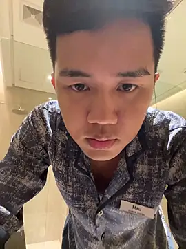 xgregor07 online show from 09.19.25