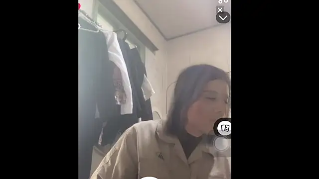 Beijing2000 online show from 12.04.24