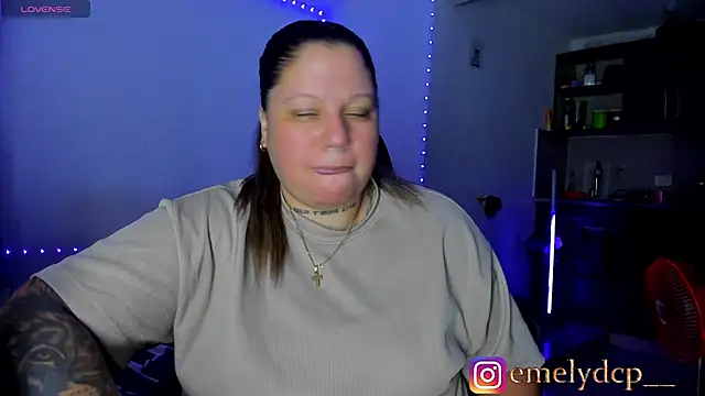 Snapshot of mariana_maze chatting on 07.18.26 mariana maze online show from 07.18.26