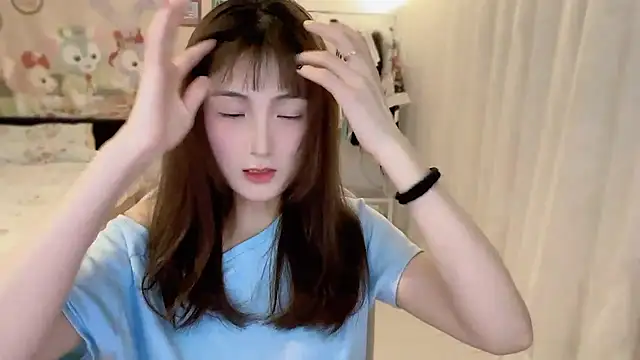 Snapshot of SHUIshui_ chatting on 03.02.25 SHUIshui online show from 03.02.25