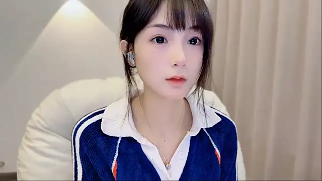 Snapshot of SHUIshui_ chatting on 09.26.25 SHUIshui online show from 09.26.25