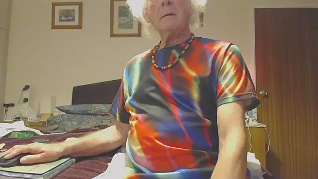 WaverlyKernow online show from 12.22.24