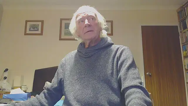 WaverlyKernow online show from 01.12.25