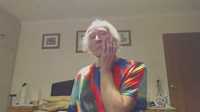 WaverlyKernow online show from 02.05.25