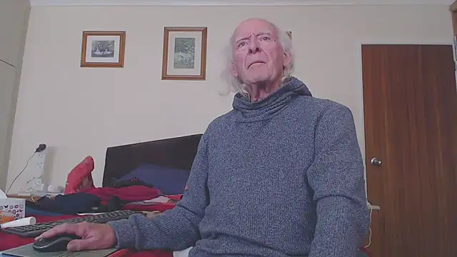 WaverlyKernow online show from 10.12.25