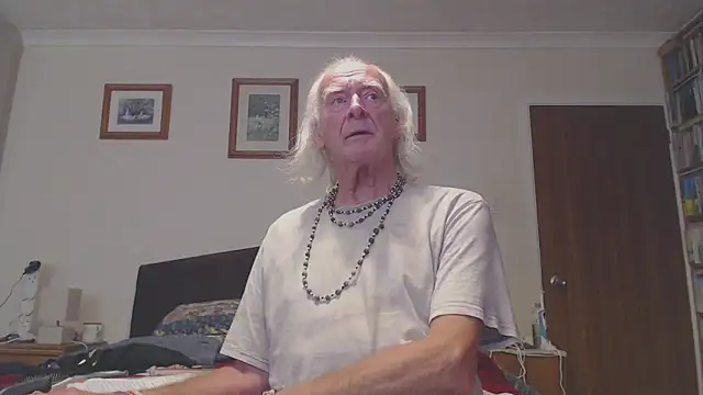 WaverlyKernow online show from 10.25.25