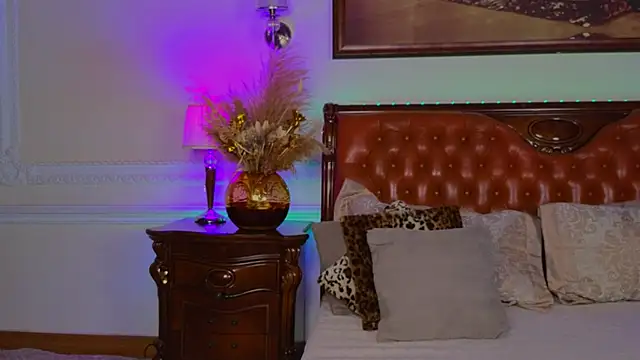 Real Tini online show from 11.08.25