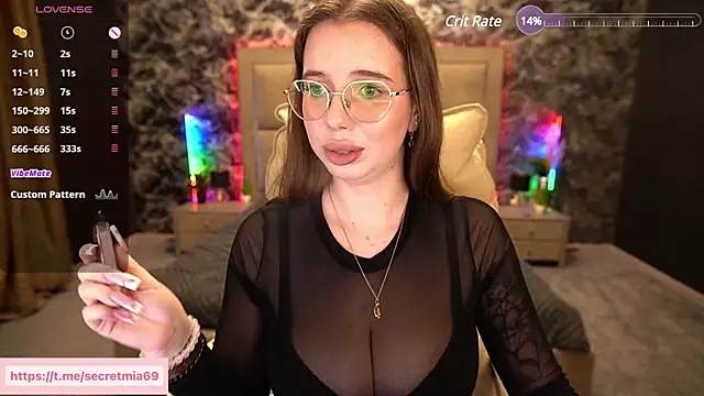 Snapshot of SecretDesireMe chatting on 01.31.25 SecretDesireMe online show from 01.31.25