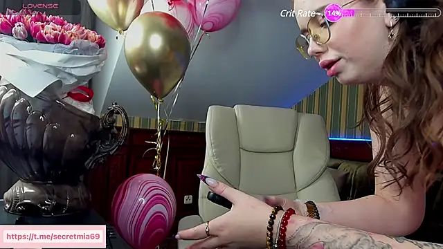 Snapshot of SecretDesireMe chatting on 02.15.25 SecretDesireMe online show from 02.15.25