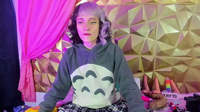 neeko princes online show from 02.04.25