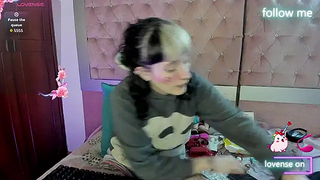 neeko princes online show from 02.26.26