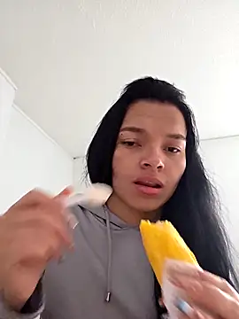  shantal smith online show from 12.21.25