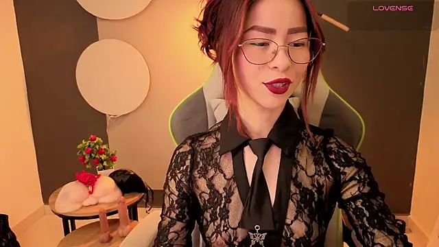 Snapshot of rosse_98_ chatting on 02.19.26 rosse 98 online show from 02.19.26