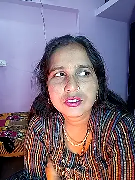 Snapshot of reemacouple007 chatting on 01.16.26 reemacouple007 online show from 01.16.26