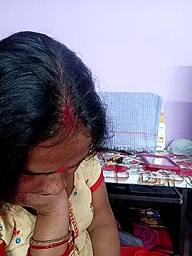 Snapshot of reemacouple007 chatting on 02.27.26 reemacouple007 online show from 02.27.26