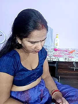 Snapshot of reemacouple007 chatting on 03.12.26 reemacouple007 online show from 03.12.26