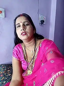 Snapshot of reemacouple007 chatting on 03.22.26 reemacouple007 online show from 03.22.26