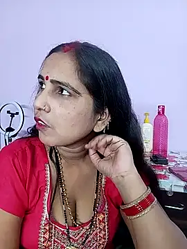 Snapshot of reemacouple007 chatting on 03.26.26 reemacouple007 online show from 03.26.26