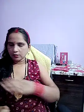 Snapshot of reemacouple007 chatting on 06.19.26 reemacouple007 online show from 06.19.26