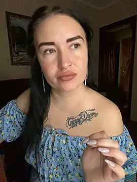 Roxana Bell online show from 04.11.26