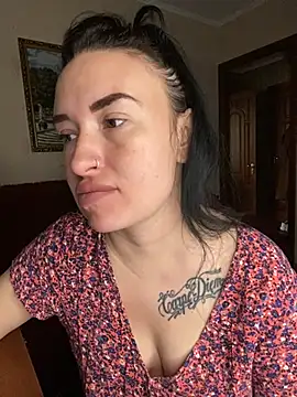 Roxana Bell online show from 05.13.26