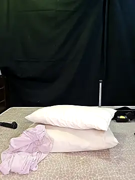 Blossam 07 online show from 12.13.24