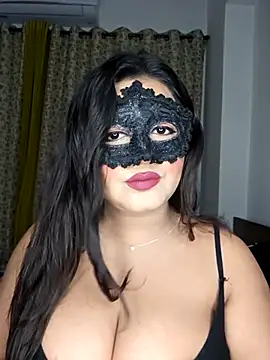 Blossam 07 online show from 11.26.25