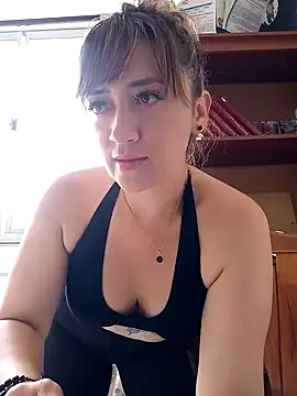 tata laima   online show from 02.02.25