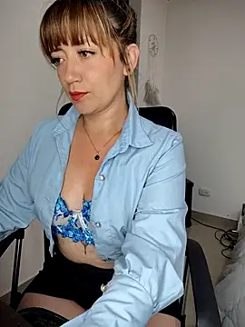 tata laima   online show from 03.17.25