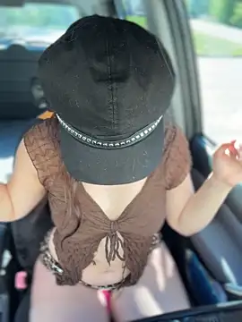 urpuppymoon online show from 04.10.26