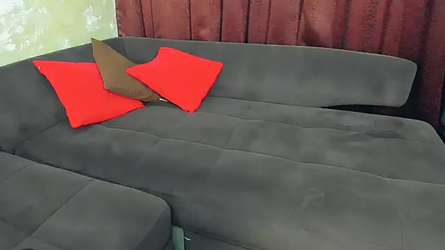 LayaFlow online show from 03.17.25