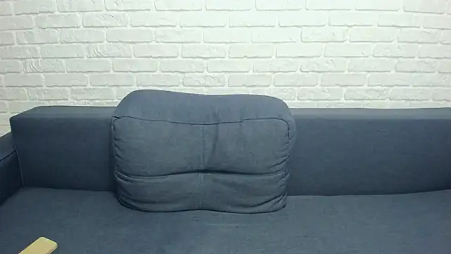 LayaFlow online show from 11.24.25