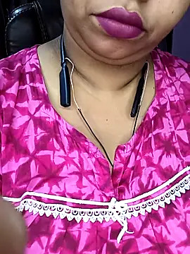 Ravina patil1 online show from 10.31.25