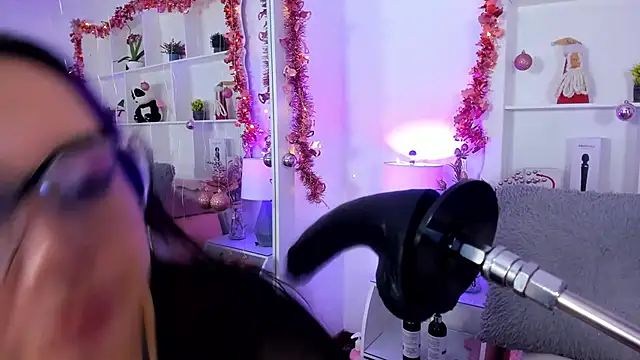 SophyRuiz  online show from 12.04.24