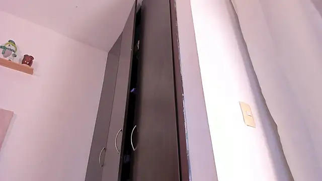 Avaline Blancx online show from 12.29.24