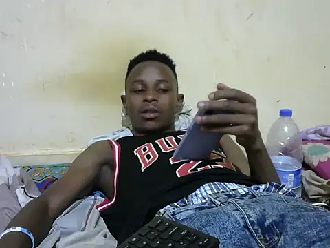 swthairydic online show from 11.03.25