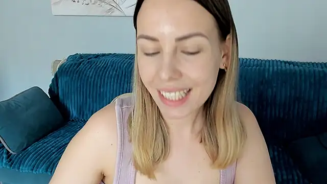 Mia shy1 online show from 01.21.25