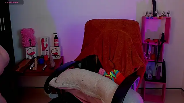 sara goodgirl13 online show from 01.22.25