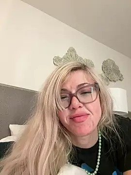 propertyofdaddy online show from 03.17.25