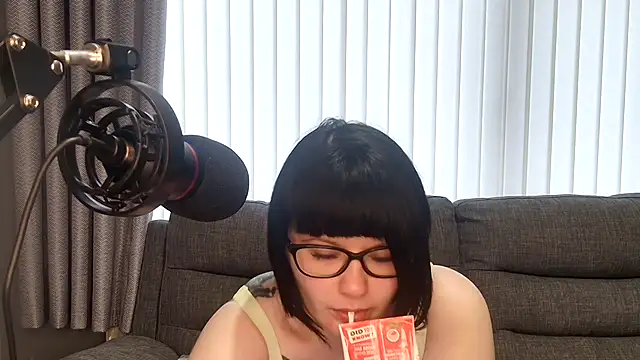 SquirtingIrishShannon online show from 02.03.25