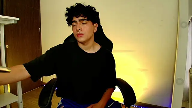  nickconnor01 online show from 02.08.25