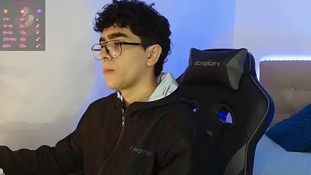  nickconnor01 online show from 11.30.25