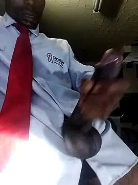 Snapshot of moro28vergon chatting on 04.28.26 moro28vergon online show from 04.28.26